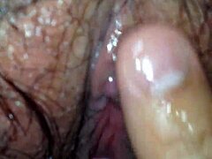Clitoris bouncing as wife gets wet