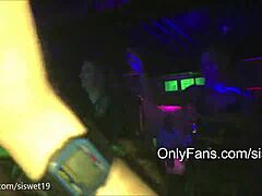Siswet19 teases in night club with open crouch webcam show