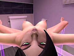 Viper, amante do anal, usa vários tentáculos no banheiro