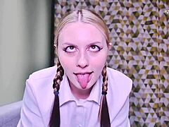 Young stepsister satisfies stepbrother's fetish for silly faces and creampie